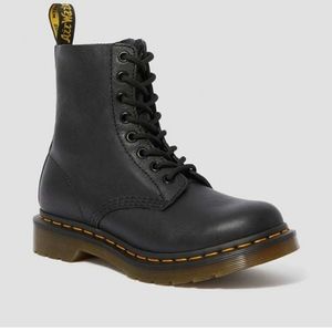 Dr Martens Pascal Leather Boot
